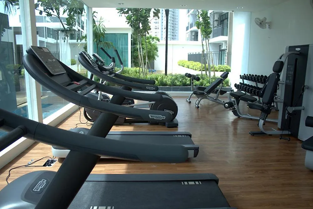 Citywoods Apartment Next To Thistle Hotel,Hospital Sultanah Aminah,Ciq Custom3Km By Yha Johor Bahru 0*,