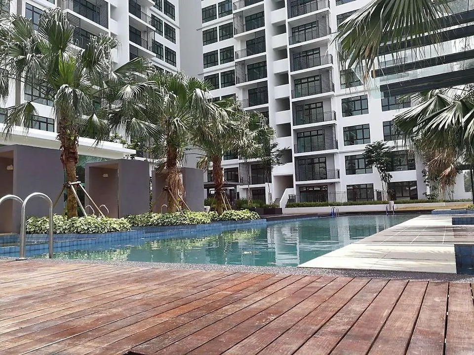 Citywoods Apartment Next To Thistle Hotel,Hospital Sultanah Aminah,Ciq Custom3Km By Yha Johor Bahru